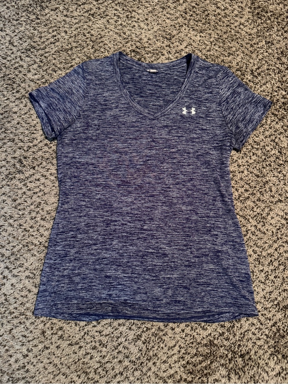 Under Armour Women’s Heathered purple V-Neck Performance Tee